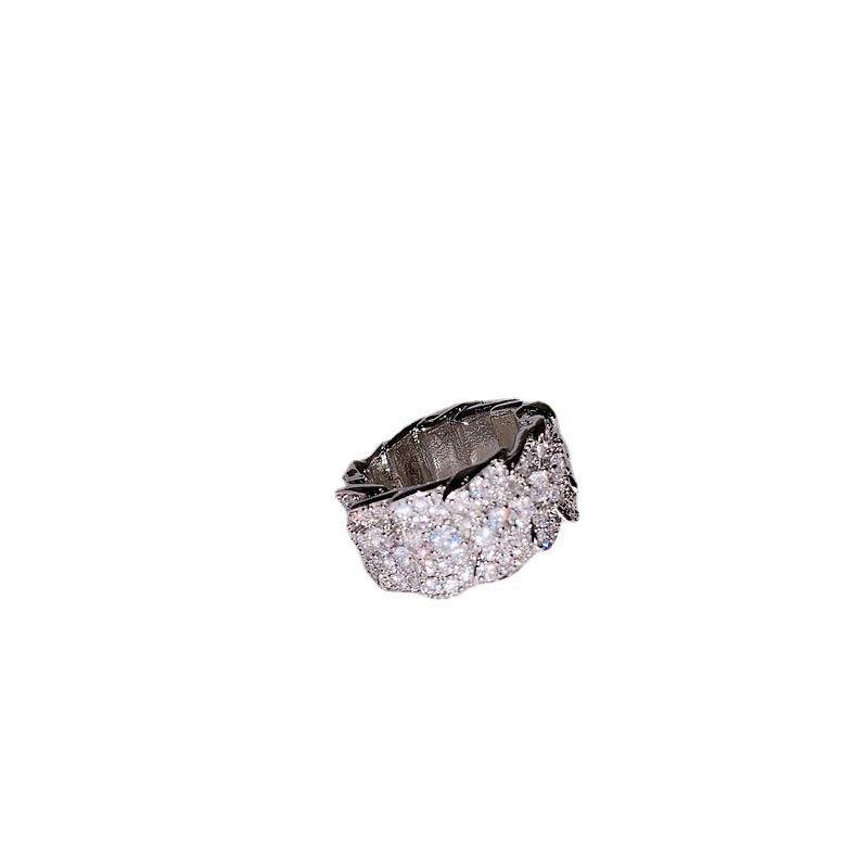 Crisp and shining irregular wide band zirconia ring with full diamond lace edge, rhodium-plated 18K white gold women's ring