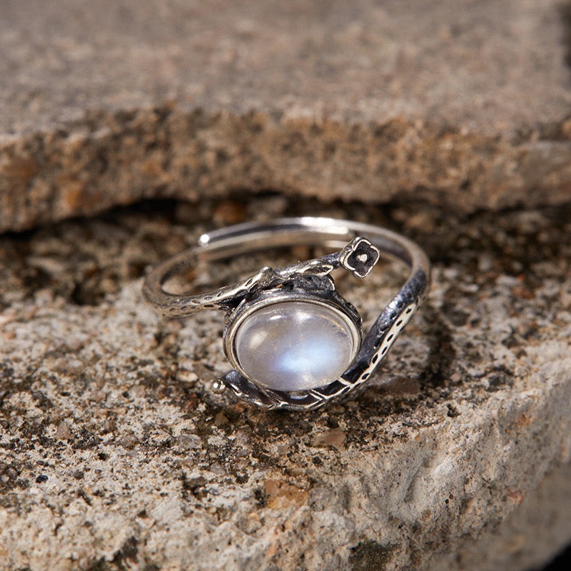 S925 sterling silver natural moonstone colored gemstone silver ring for women