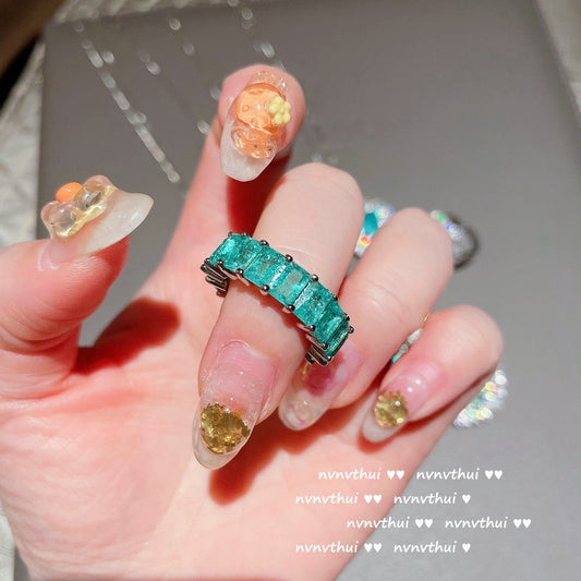 Dazzling aquamarine flower ring, plated with 18K gold